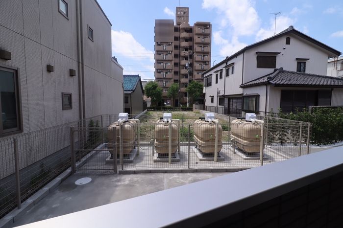 近くに施設あり