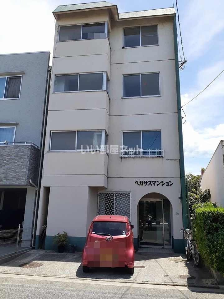 ペガサスマンションの外観画像
