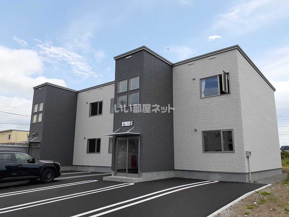 ロジェ新富の外観画像