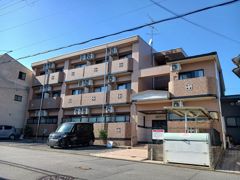 ミーティス衣笠の外観画像