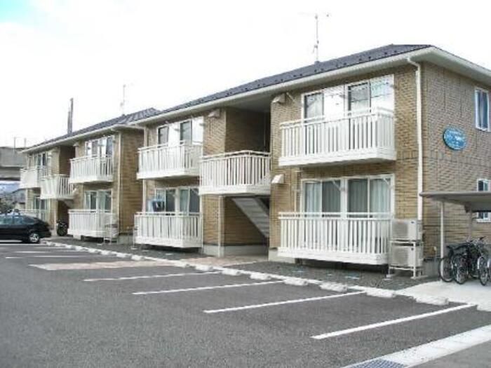 セジュール御山 Eの外観画像