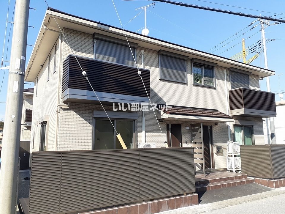 エルメゾンハル A棟の外観画像