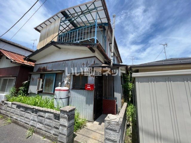 白根七軒戸建ての外観画像