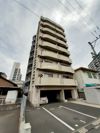 アヴィニール吉野の外観