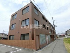 宝殿ヤングパレス2の外観画像
