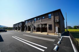 ヴィラ・ジュラク Bの外観画像