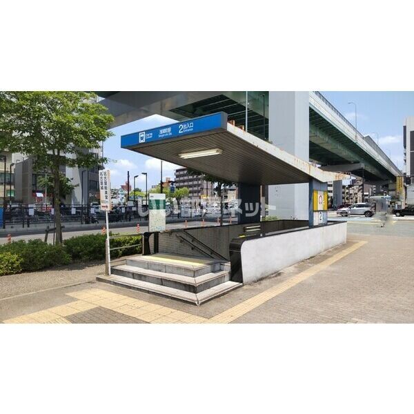 近くに施設あり
