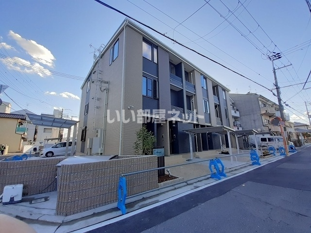 アヴニールの外観画像