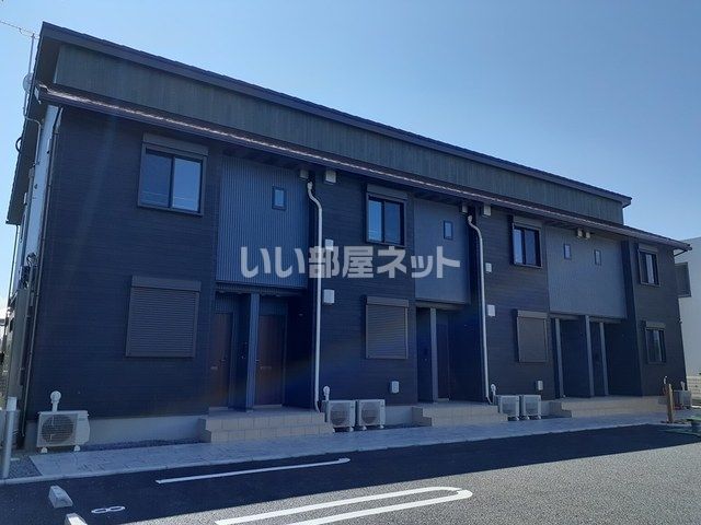 Olive Greenの外観画像