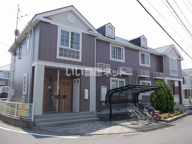 ア・ラ・モ-ド小坂Aの外観画像