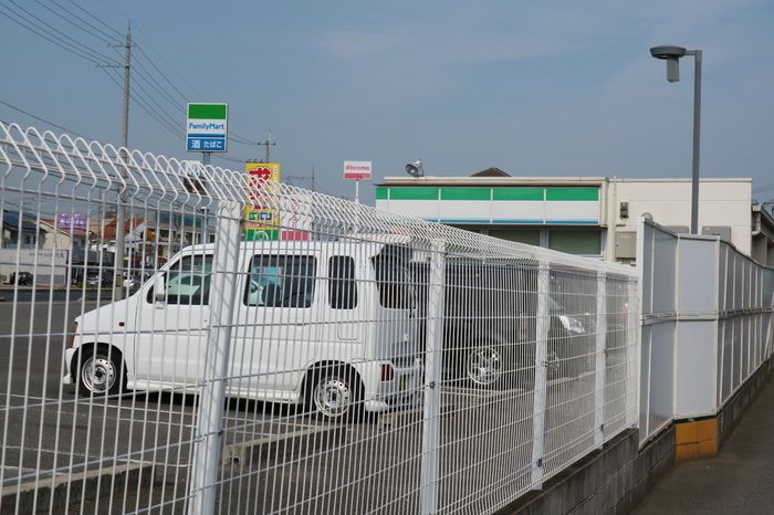近くに施設あり