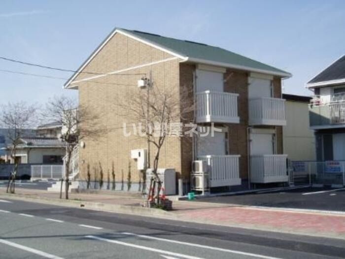 メゾンエトワール B棟の外観画像