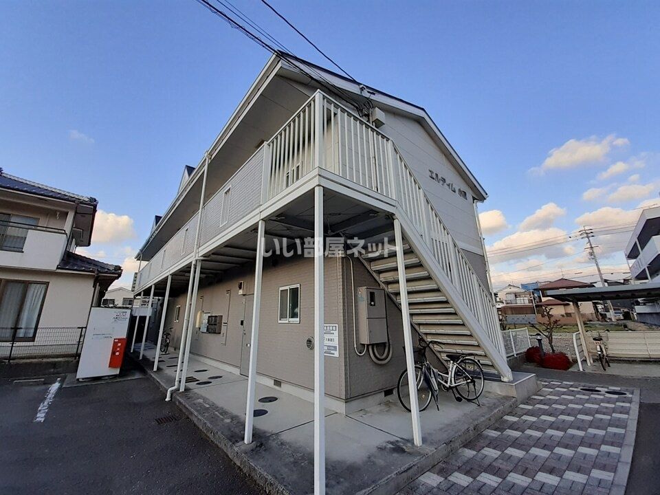 エルディム小栗の外観画像