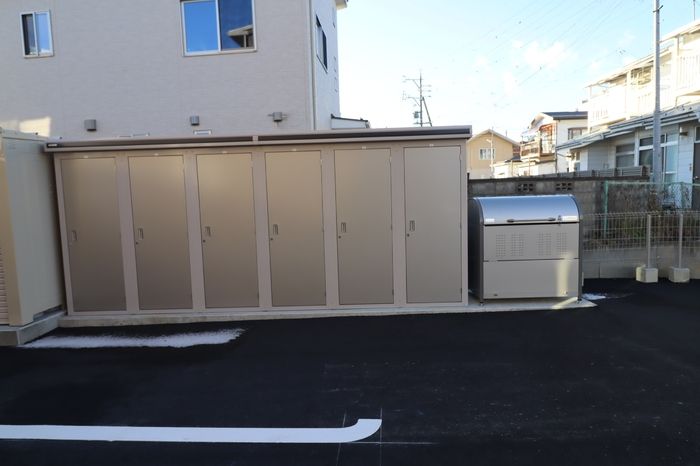 その他