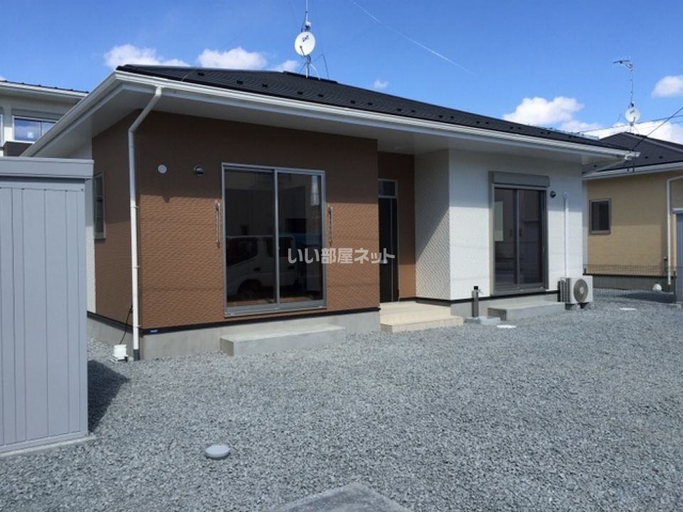 古川西館3丁目2-25貸家(E)の外観画像