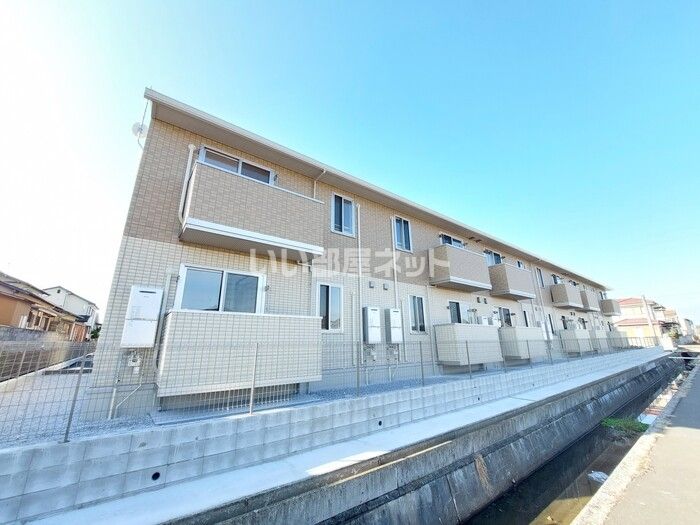 D-roomたかむら A棟の外観画像