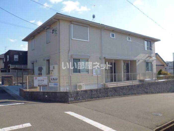 ルミナス日進の外観画像