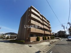 フランカーサの外観画像