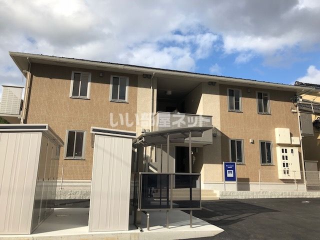 電鉄出雲市駅より徒歩17分 築7年3ヶ月 2階建の賃貸物件