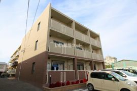 クイーンズコートFの外観画像