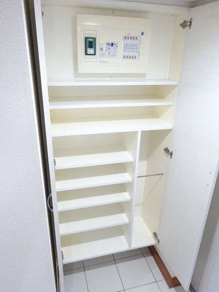 収納