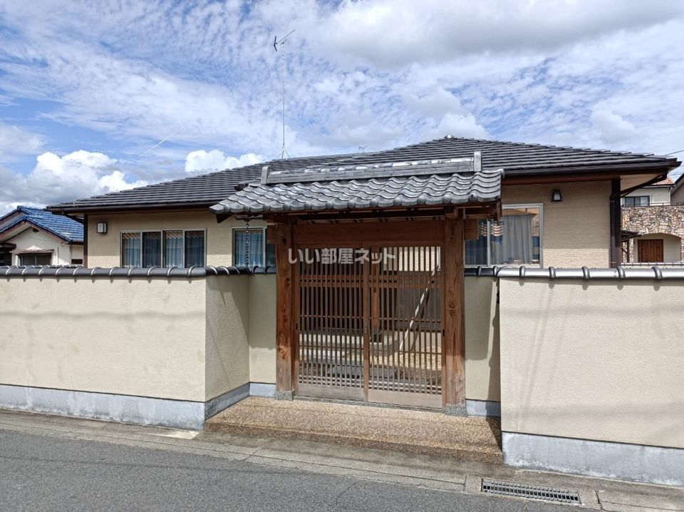 高松原古才平屋一戸建の外観画像