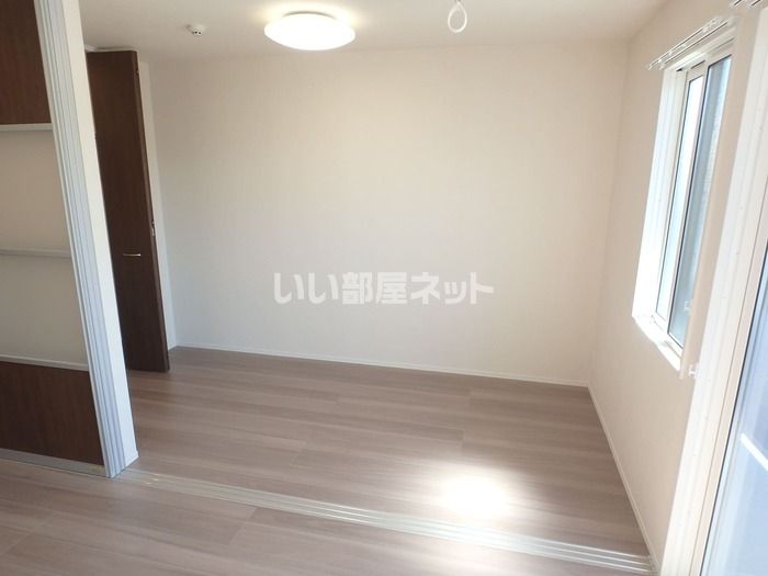 ベッドルーム