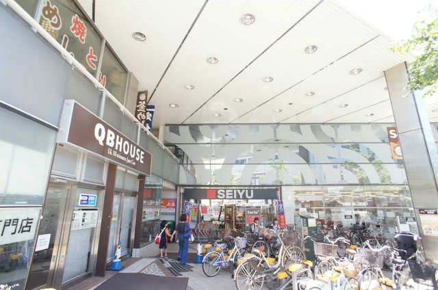 近くに施設あり
