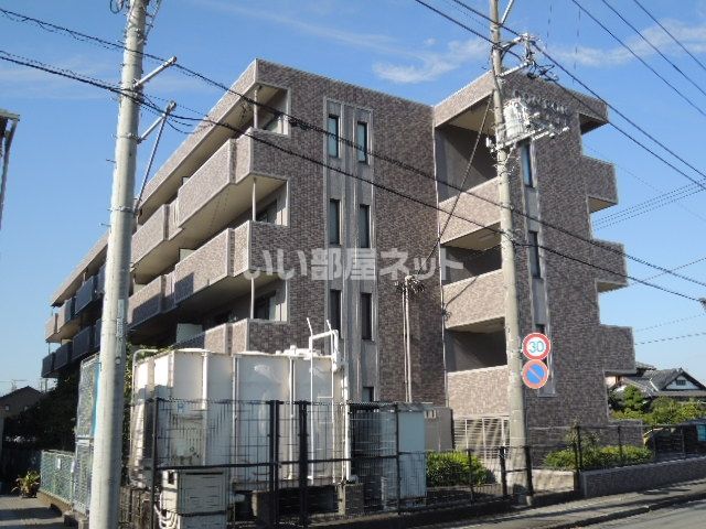 コンフォール富士の外観
