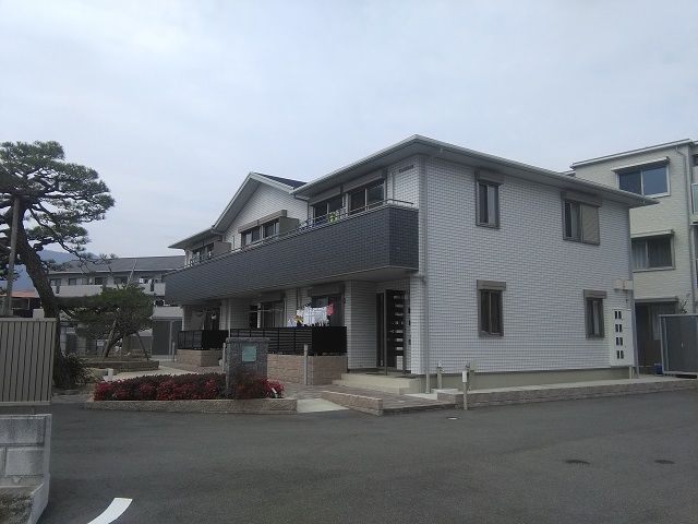 ラシーネながつかの外観画像