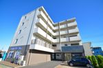 センチュリー善の外観