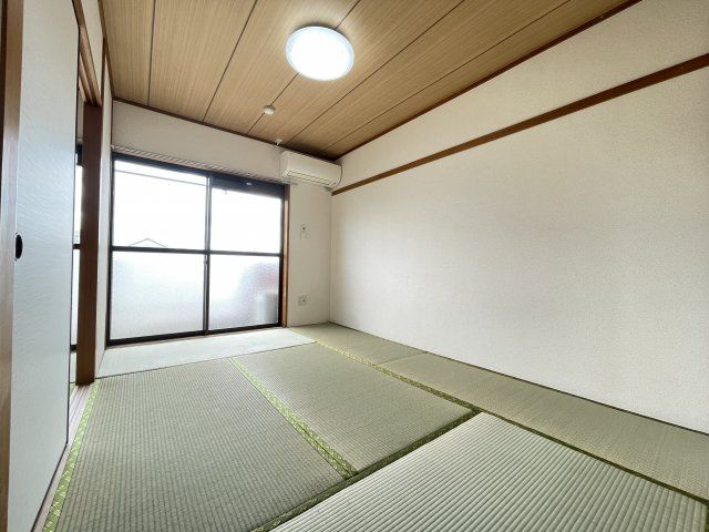 ベッドルーム