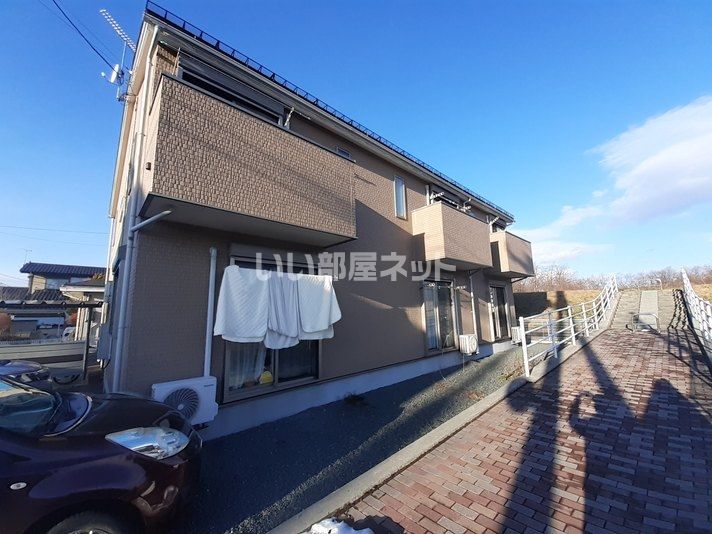 メゾンシャルマン華の外観画像
