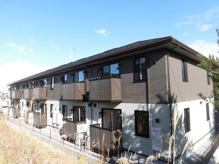 船引駅より徒歩22分 築8年3ヶ月 2階建の賃貸物件