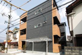 PREGO（プレーゴ）城内の外観画像