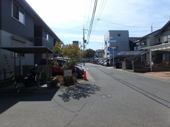 近くに施設あり