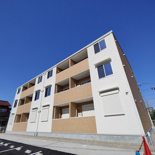 アビタシオン向山南の外観画像