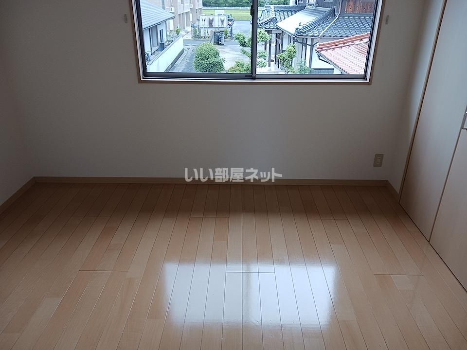 ベッドルーム