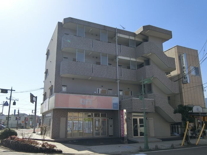 アベニューあいざわの外観画像