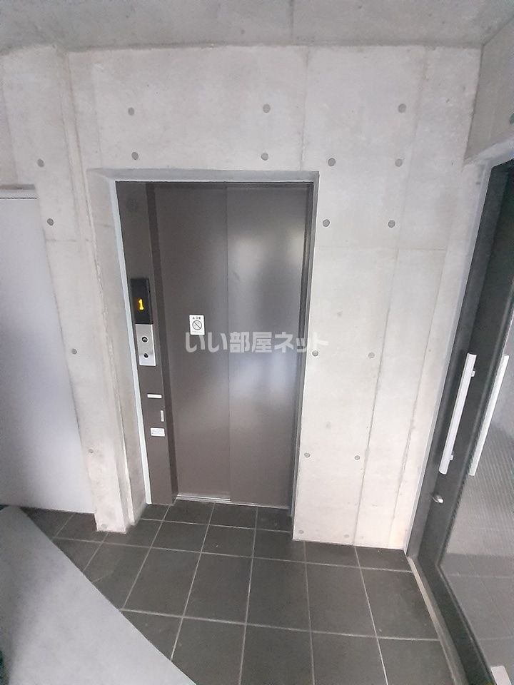 ロビー