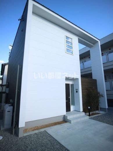 棒屋第11住吉ハイツの外観画像