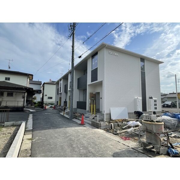イリス富吉の外観画像