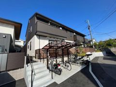 Grand-room衣山の外観画像