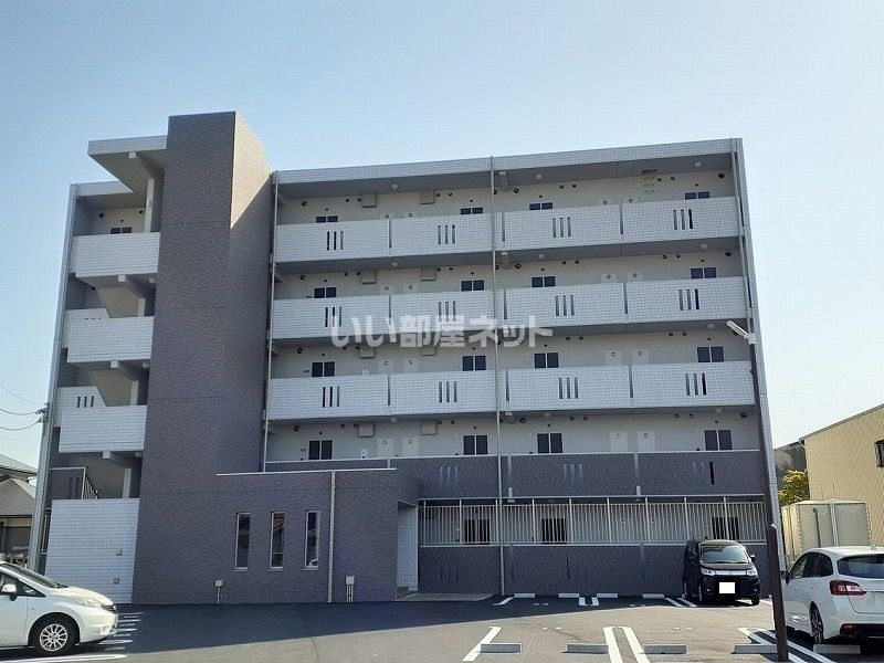 メゾンモンマルトル江場の外観画像