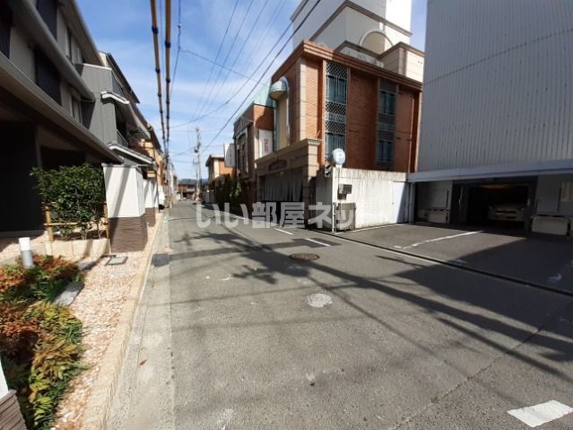 近くに施設あり