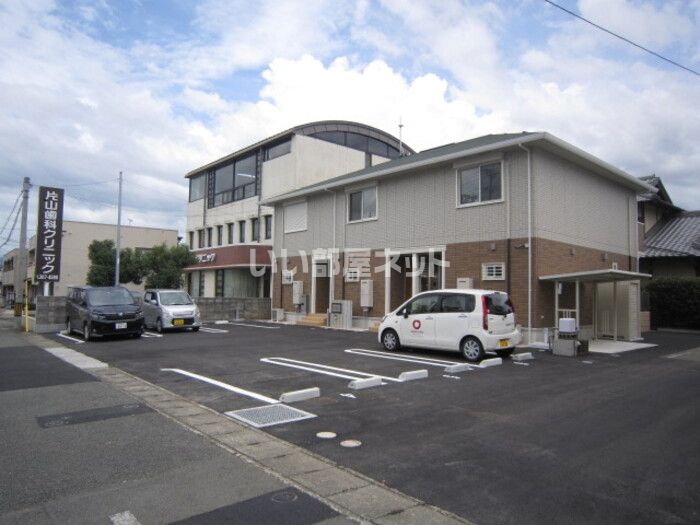 フルールブランの外観画像