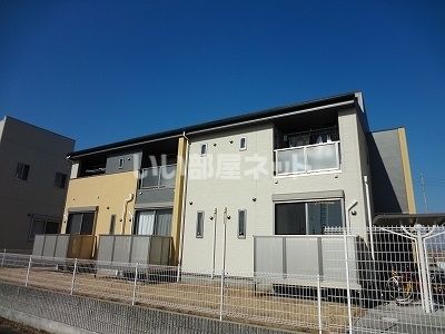 アリアスⅡの外観画像