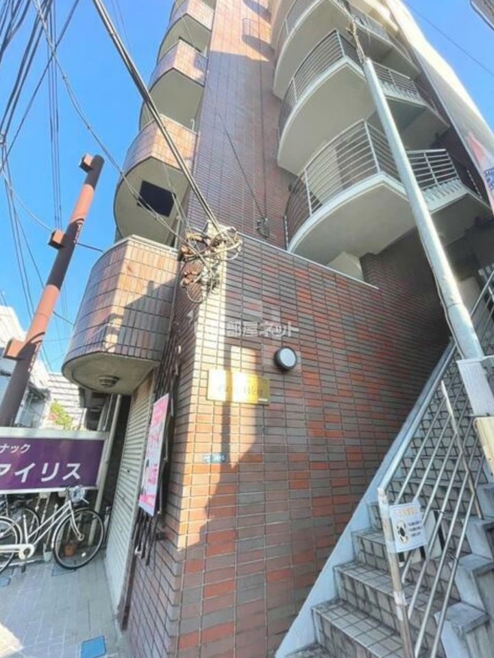 パークウェストの外観画像