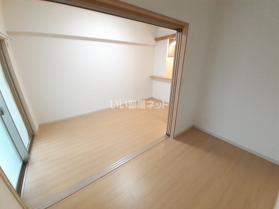 ベッドルーム