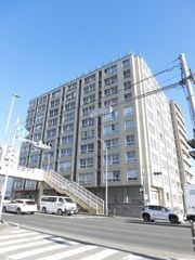 マンションニュー松戸の外観画像